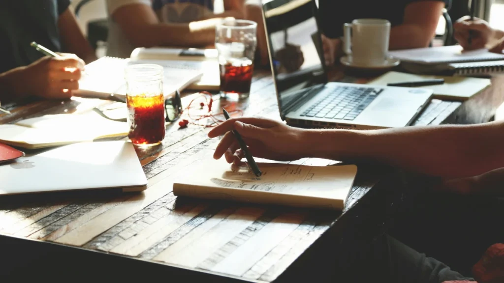 L'atelier LocalProse est un véritable partenaire de co-construction de votre roman